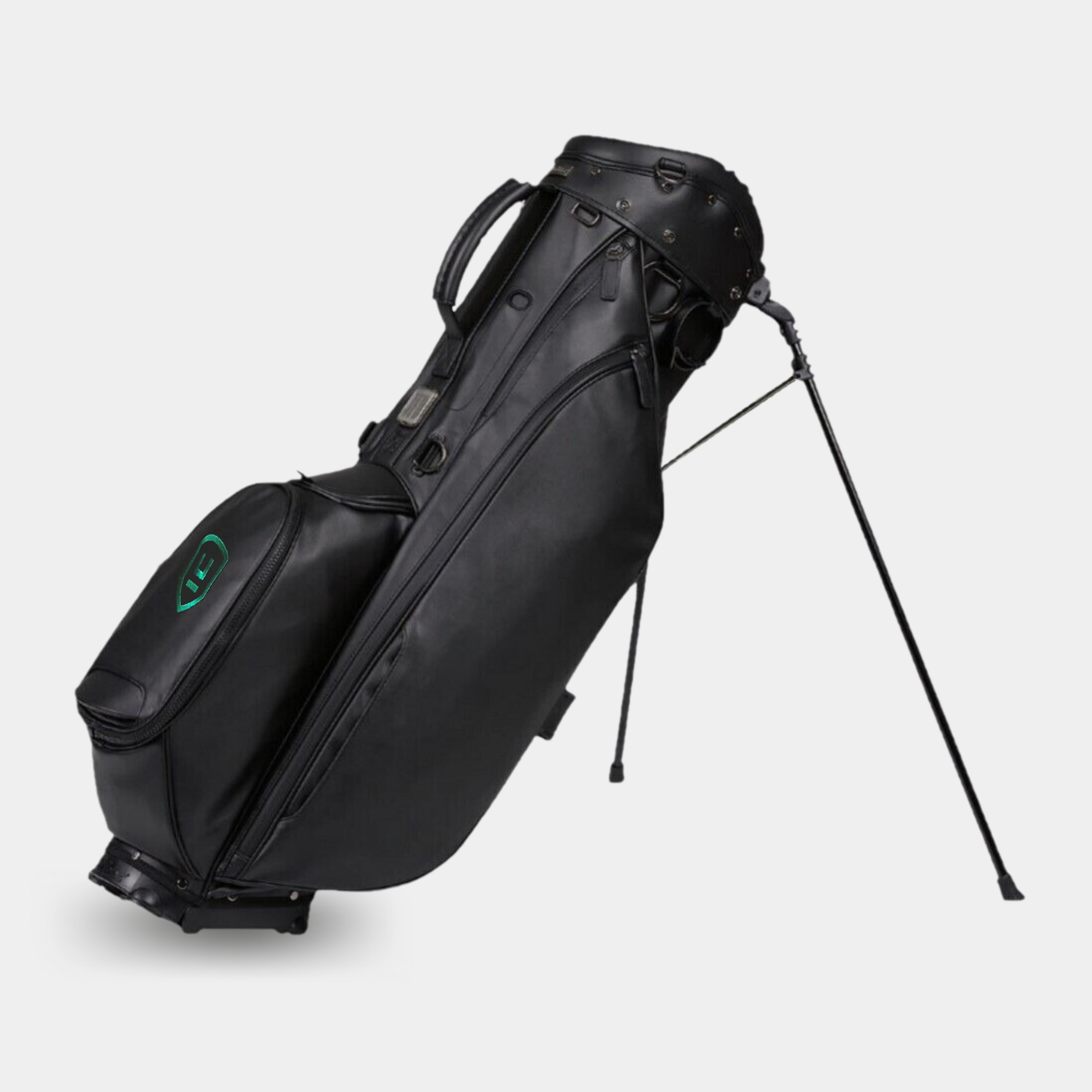 http://ugpshop.com/cdn/shop/files/ugp-titleist-classic-members-bag-1.png?v=1683154008